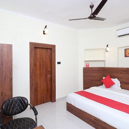 Oyo 28212 High Court View Hotel Allahabad Luaran gambar